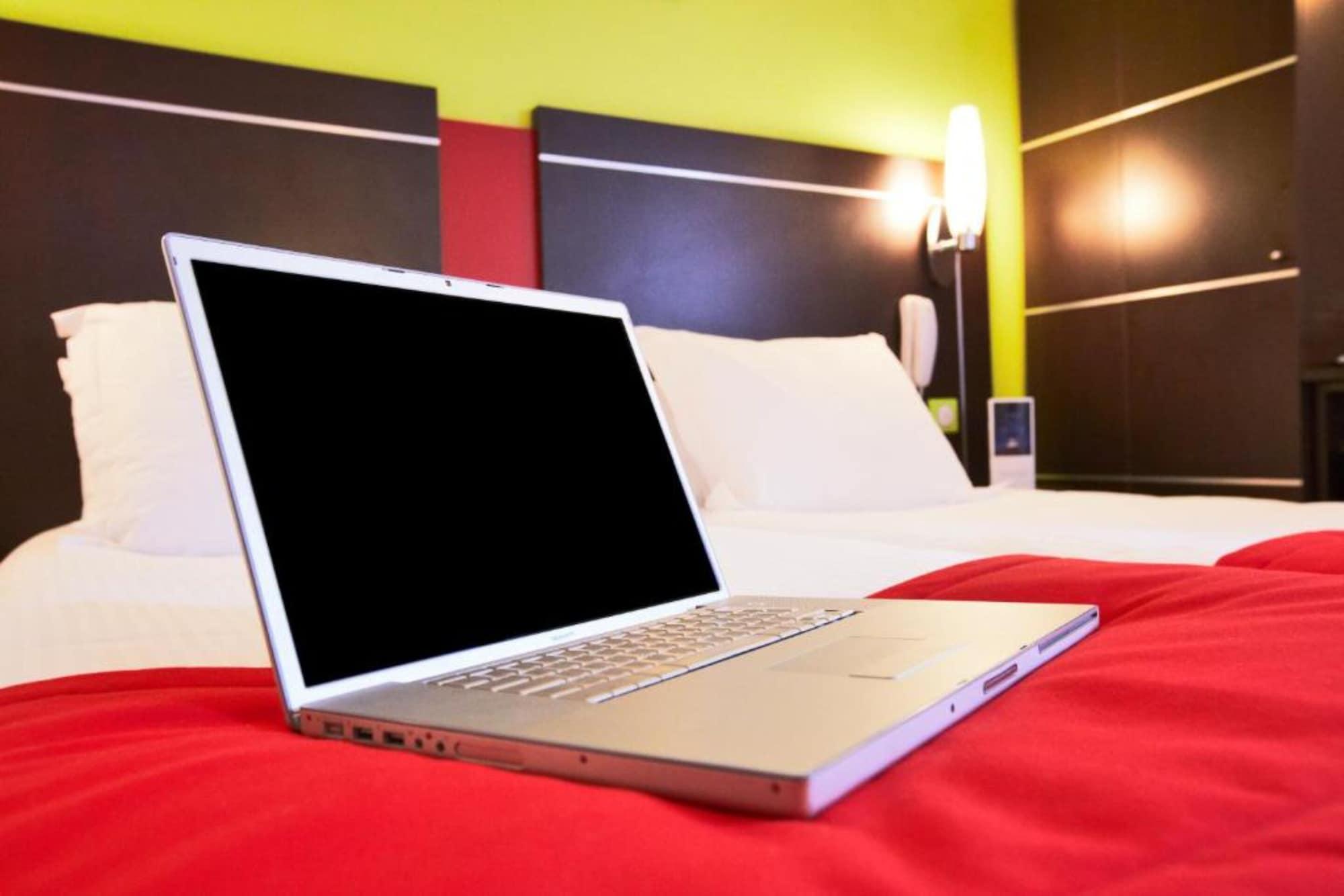 Enzo Hotels Reims Tinqueux By Kyriad Direct Dış mekan fotoğraf